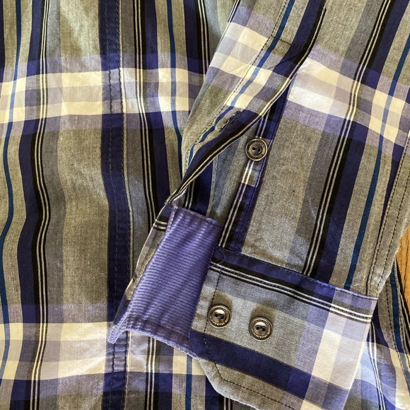 Bugatchi Casual Button Down Shirt - Picture 6 of 7